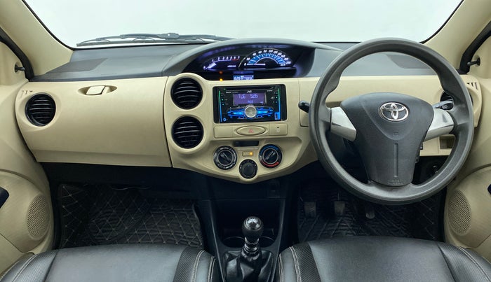 2017 Toyota Etios Liva GD, Diesel, Manual, 62,417 km, Dashboard
