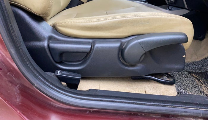 2017 Honda City 1.5L I-VTEC VX, Petrol, Manual, 85,872 km, Driver Side Adjustment Panel
