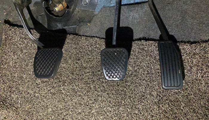 2017 Honda Brio S MT, Petrol, Manual, 95,020 km, Pedals