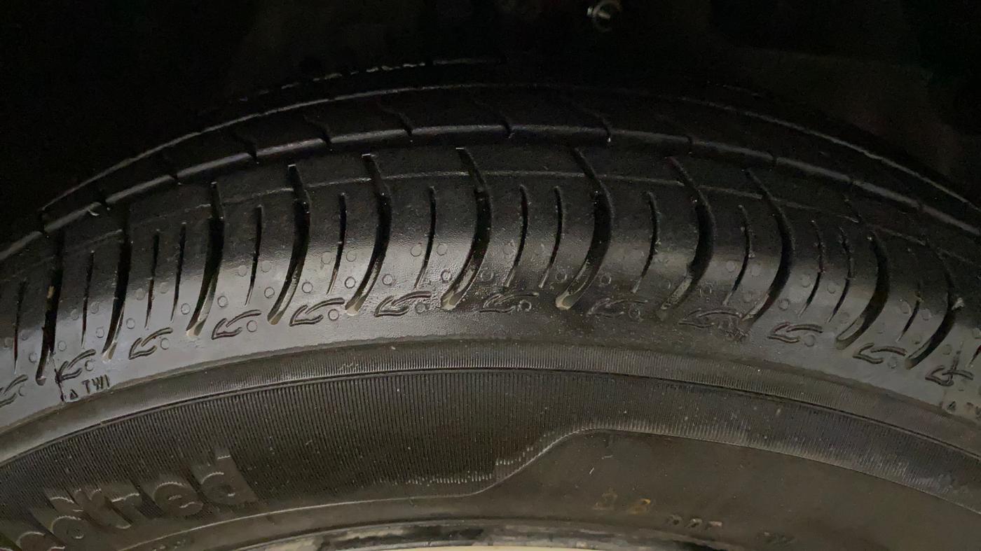 2017 Honda Brio S MT, Petrol, Manual, 95,002 km, Right Front Tyre Tread