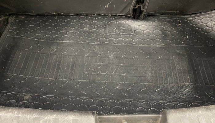 2017 Maruti Swift ZXI, Petrol, Manual, 90,573 km, Boot Inside