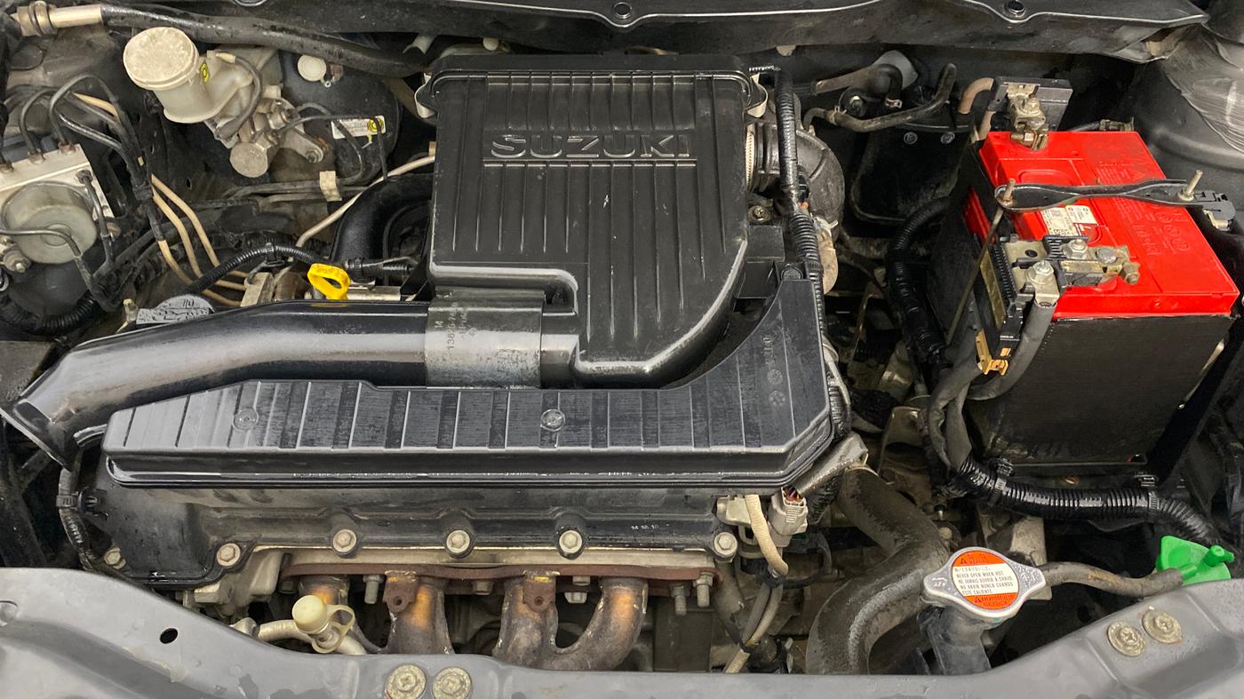 2017 Maruti Swift ZXI, Petrol, Manual, 90,573 km, Engine View