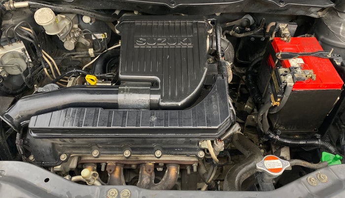 2017 Maruti Swift ZXI, Petrol, Manual, 90,573 km, Engine View