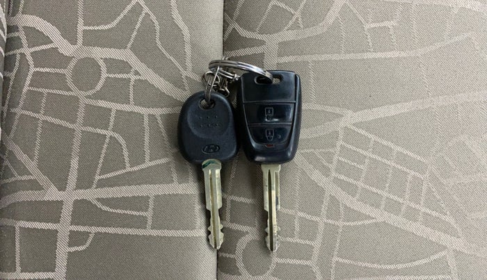 2015 Hyundai Grand i10 MAGNA 1.2 KAPPA VTVT, Petrol, Manual, 52,076 km, Key Close Up