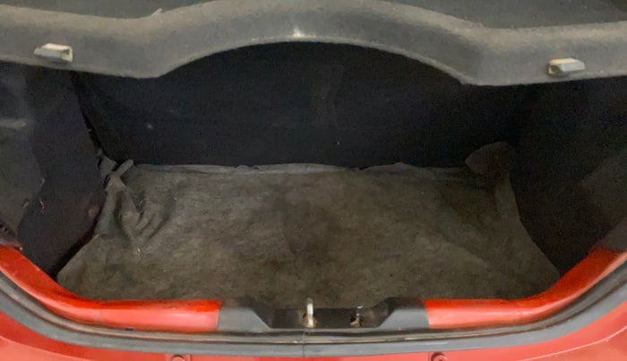 2017 Tata Tiago XZ PETROL, Petrol, Manual, 62,595 km, Boot Inside