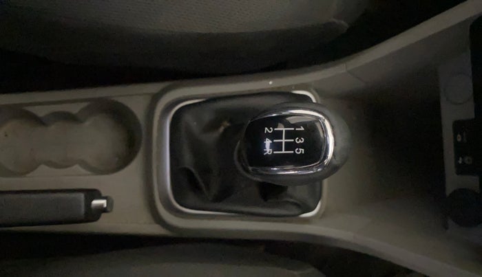 2017 Tata Tiago XZ PETROL, Petrol, Manual, 62,595 km, Gear Lever