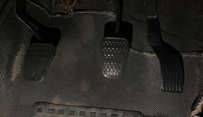 2019 Tata NEXON XM PETROL, Petrol, Manual, 49,389 km, Pedals