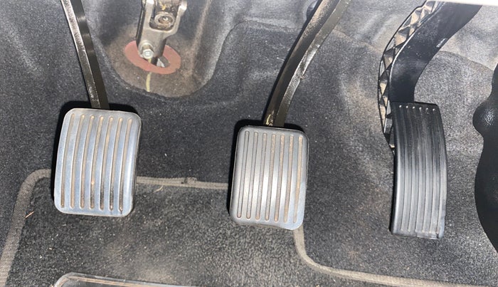 2019 Hyundai NEW SANTRO ASTA MT, Petrol, Manual, 38,419 km, Pedals