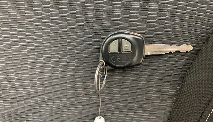 2021 Maruti S Cross SIGMA 1.5, Petrol, Manual, 44,423 km, Key Close Up