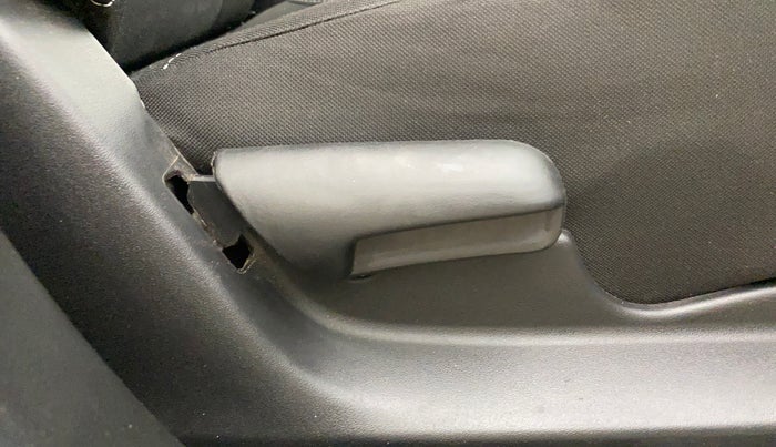 2021 Maruti S Cross SIGMA 1.5, Petrol, Manual, 44,423 km, Driver Side Adjustment Panel