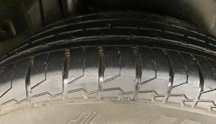 2021 Maruti S Cross SIGMA 1.5, Petrol, Manual, 44,423 km, Right Rear Tyre Tread