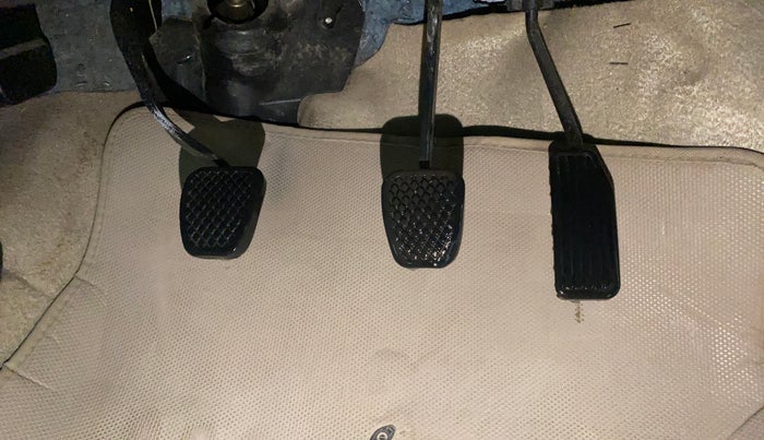 2015 Honda Amaze 1.2L I-VTEC VX, Petrol, Manual, 61,555 km, Pedals