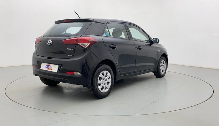 2016 Hyundai Elite i20 MAGNA 1.4 CRDI, Diesel, Manual, 43,878 km, Right Back Diagonal (45- Degree) View