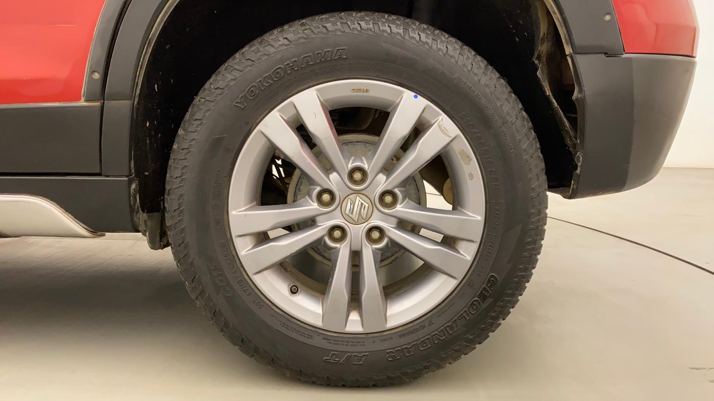 2016 Maruti Vitara Brezza ZDI PLUS DUAL TONE, Diesel, Manual, 1,17,599 km, Left Rear Wheel
