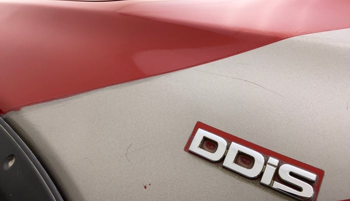2016 Maruti Vitara Brezza ZDI PLUS DUAL TONE, Diesel, Manual, 1,17,599 km, Left fender - Minor scratches
