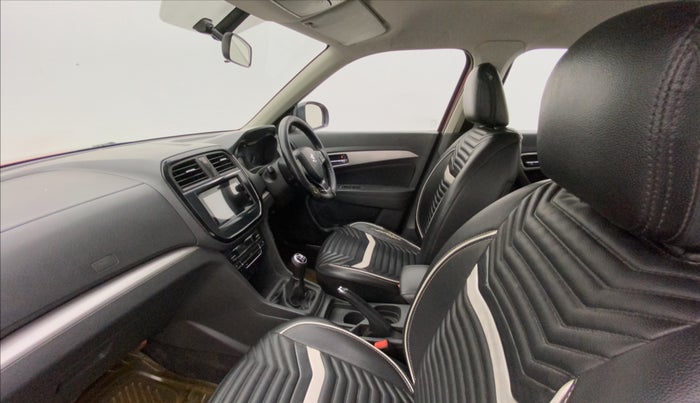 2016 Maruti Vitara Brezza ZDI PLUS DUAL TONE, Diesel, Manual, 1,17,599 km, Right Side Front Door Cabin