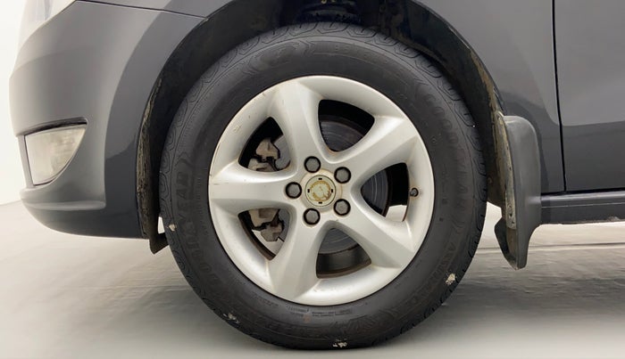 2012 Skoda Rapid ELEGANCE 1.6 MPFI MT, Petrol, Manual, 89,958 km, Left Front Wheel