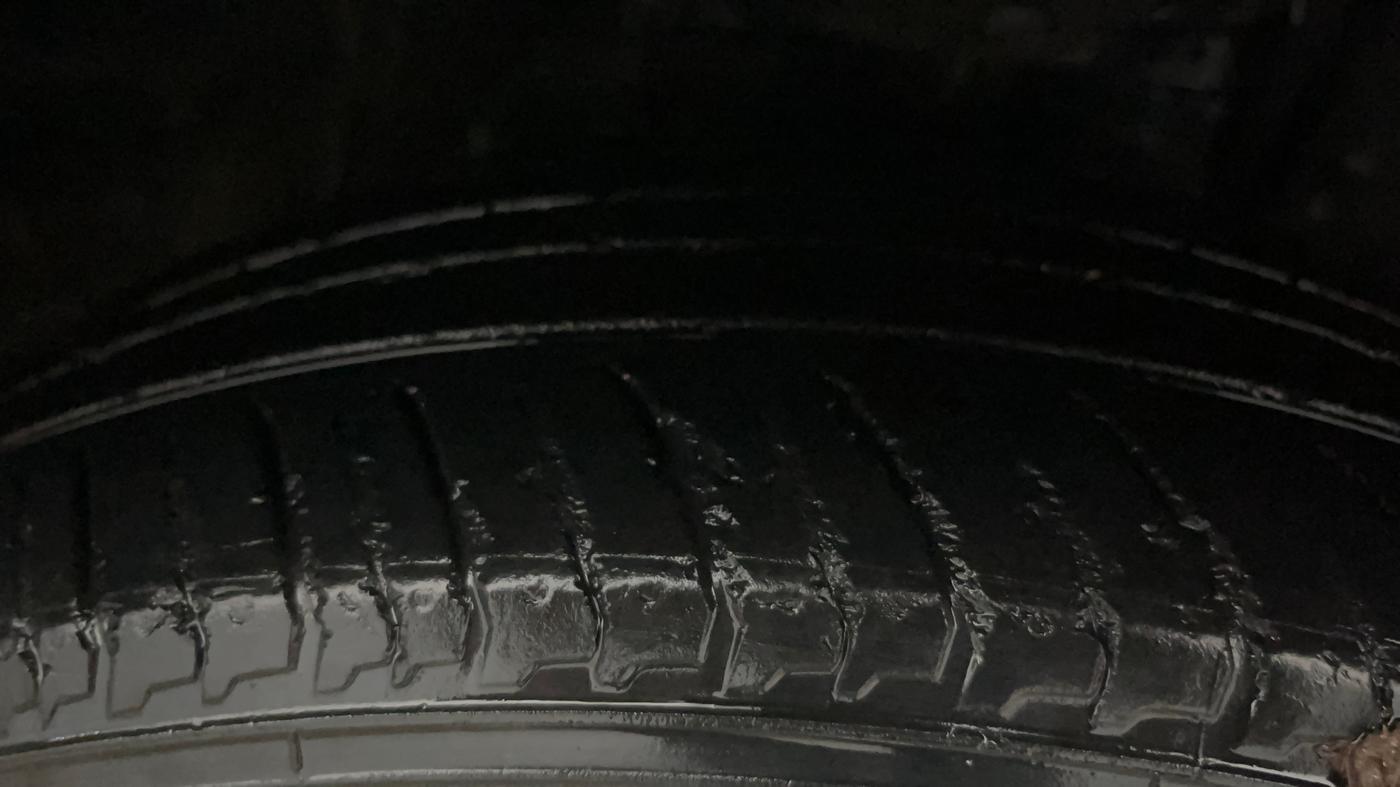 2016 Honda BR-V 1.5L I-VTEC S, Petrol, Manual, 88,866 km, Right Front Tyre Tread