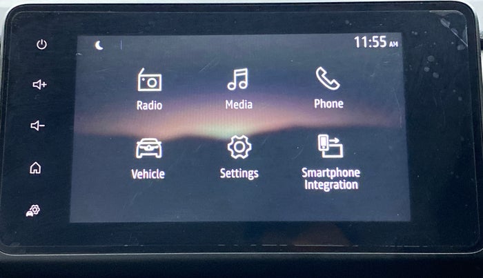 2021 Renault Kiger RXZ 1.0 MT, Petrol, Manual, 14,096 km, Infotainment System