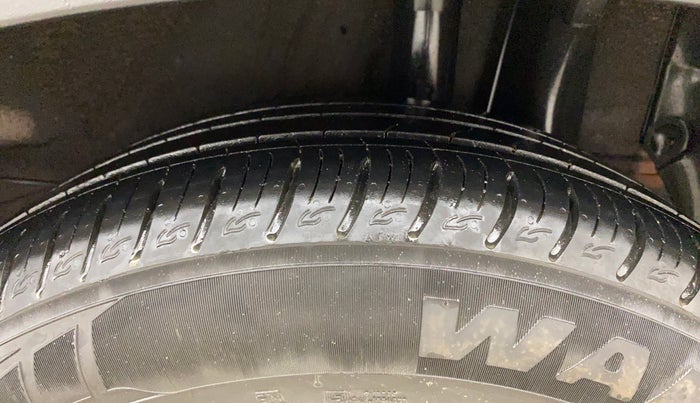 2022 KIA SONET HTK PLUS 1.2, Petrol, Manual, 25,946 km, Left Rear Tyre Tread