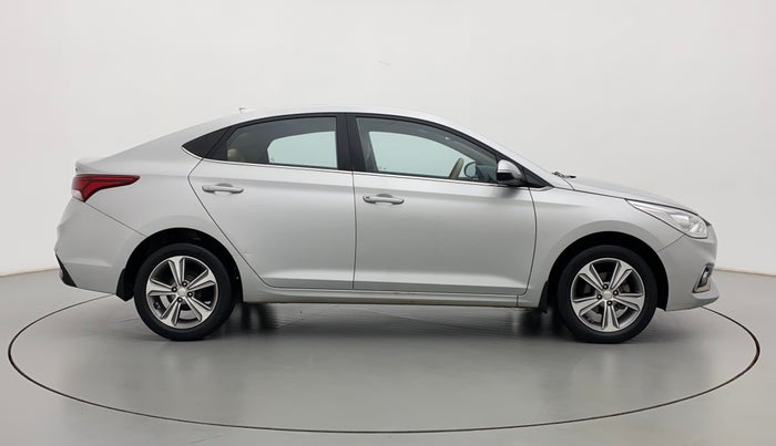 2018 Hyundai Verna 1.6 VTVT SX, Petrol, Manual, 34,088 km, Right Side View