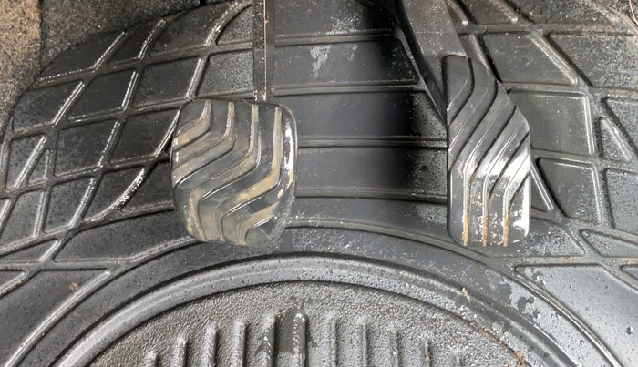 2021 Renault Kwid RXT 1.0 AMT (O), Petrol, Automatic, 88,299 km, Pedals