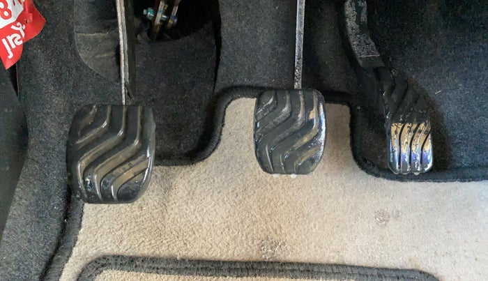 2019 Renault Kwid RXL, Petrol, Manual, 24,999 km, Pedals