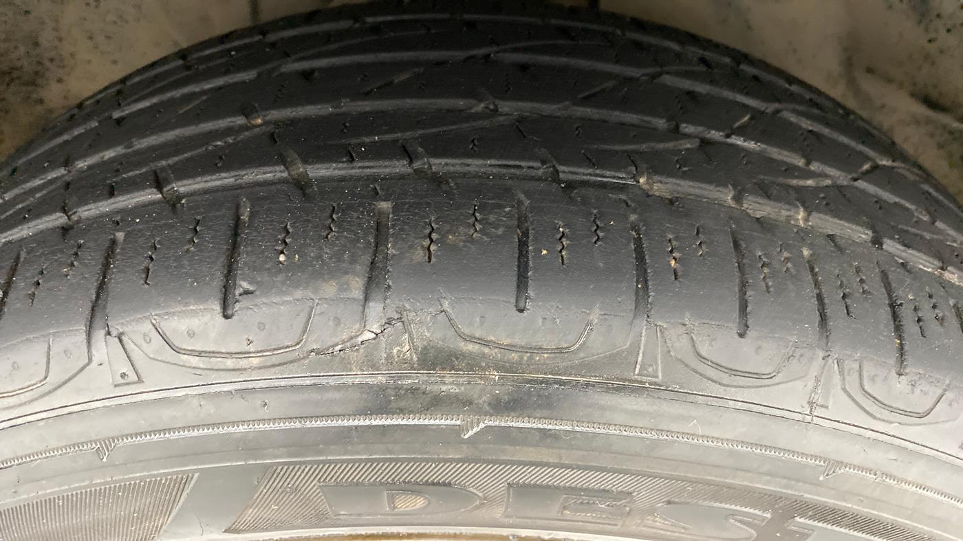 2018 Jeep Compass LIMITED O 1.4 AT, Petrol, Automatic, 51,628 km, Right Front Tyre Tread