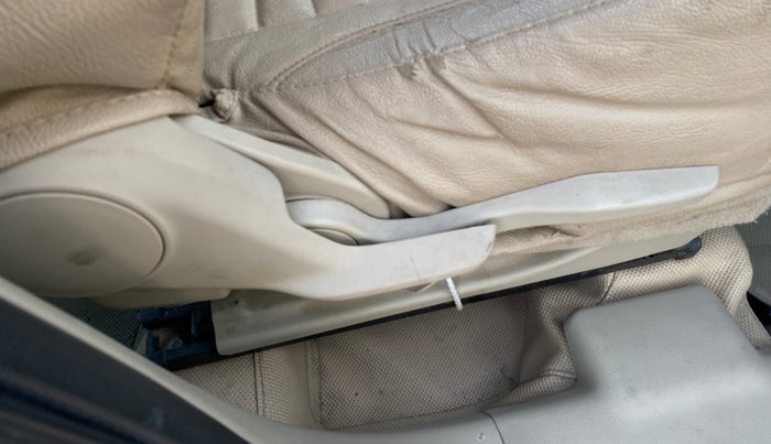 2019 Maruti Dzire VXI, Petrol, Manual, 37,843 km, Driver Side Adjustment Panel