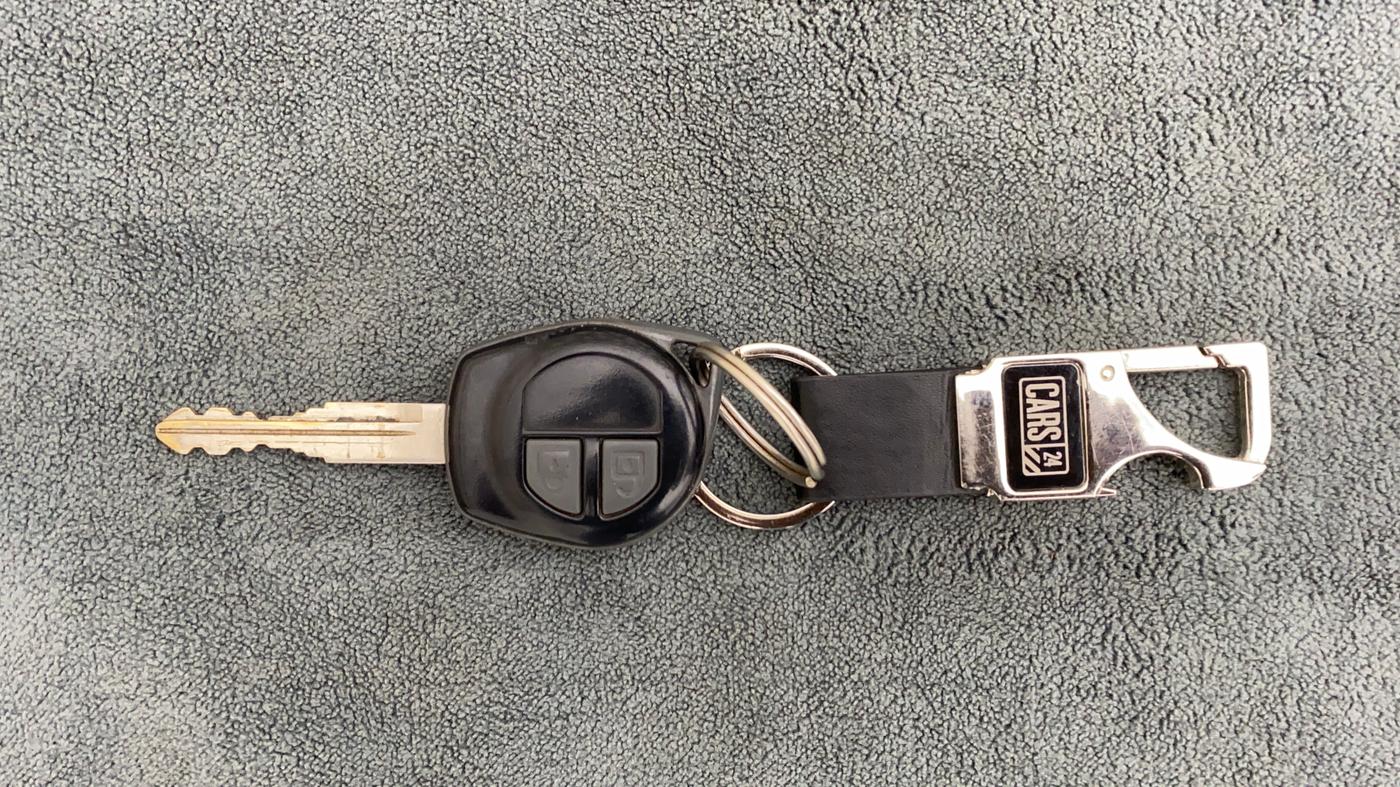 2014 Maruti Swift Dzire ZXI, Petrol, Manual, 44,424 km, Key Close Up