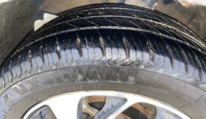 2021 Maruti Baleno ZETA PETROL 1.2, Petrol, Manual, 1,05,312 km, Left Front Tyre Tread