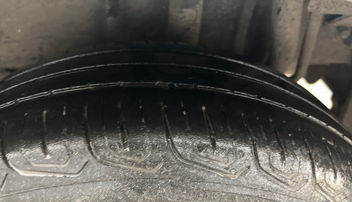 2022 Tata Tiago XT CNG, CNG, Manual, 67,346 km, Left Rear Tyre Tread