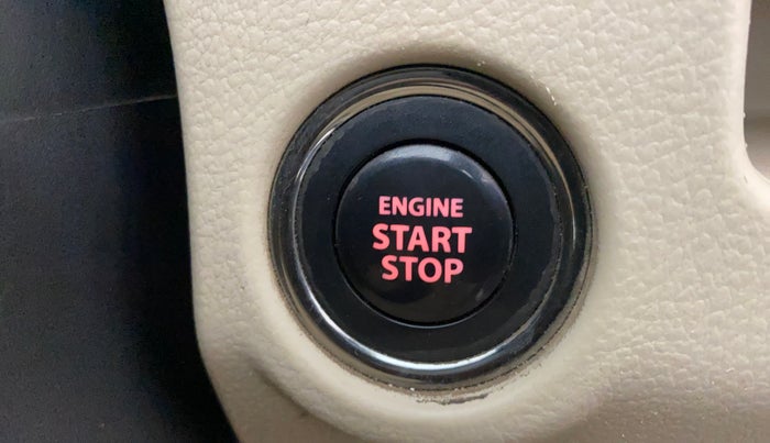 2018 Maruti Ciaz ALPHA  AT 1.5 SHVS PETROL, Petrol, Automatic, 94,688 km, Keyless Start/ Stop Button
