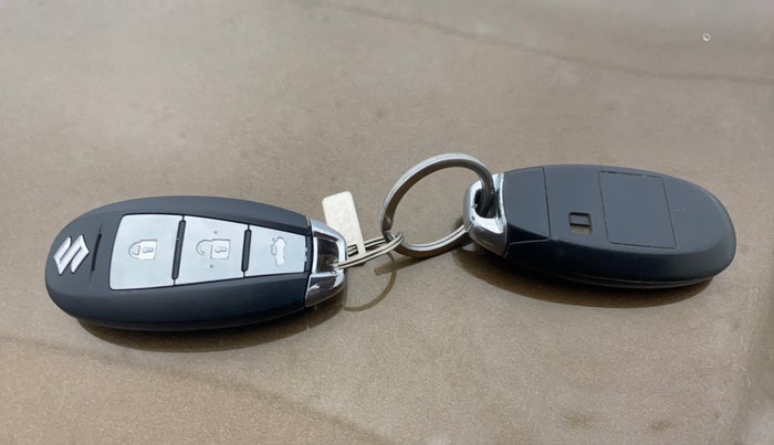 2018 Maruti Ciaz ALPHA  AT 1.5 SHVS PETROL, Petrol, Automatic, 94,688 km, Key Close Up