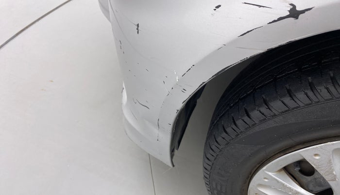 2015 Honda Amaze 1.2L I-VTEC S, Petrol, Manual, 1,04,470 km, Front bumper - Slightly dented