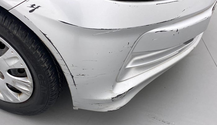 2015 Honda Amaze 1.2L I-VTEC S, Petrol, Manual, 1,04,470 km, Front bumper - Minor scratches