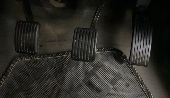 2020 Hyundai NEW SANTRO SPORTZ MT, Petrol, Manual, 46,972 km, Pedals