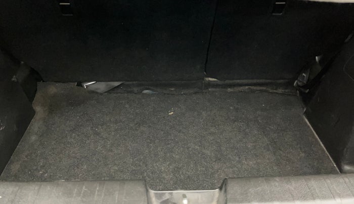 2018 Maruti Baleno DELTA PETROL 1.2, Petrol, Manual, 97,887 km, Boot Inside