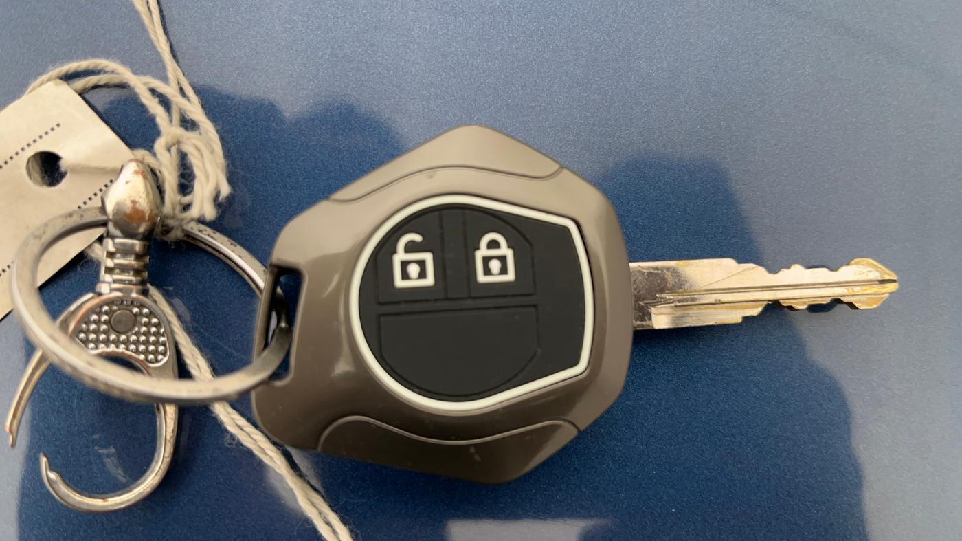 2018 Maruti Baleno DELTA PETROL 1.2, Petrol, Manual, 98,020 km, Key Close Up