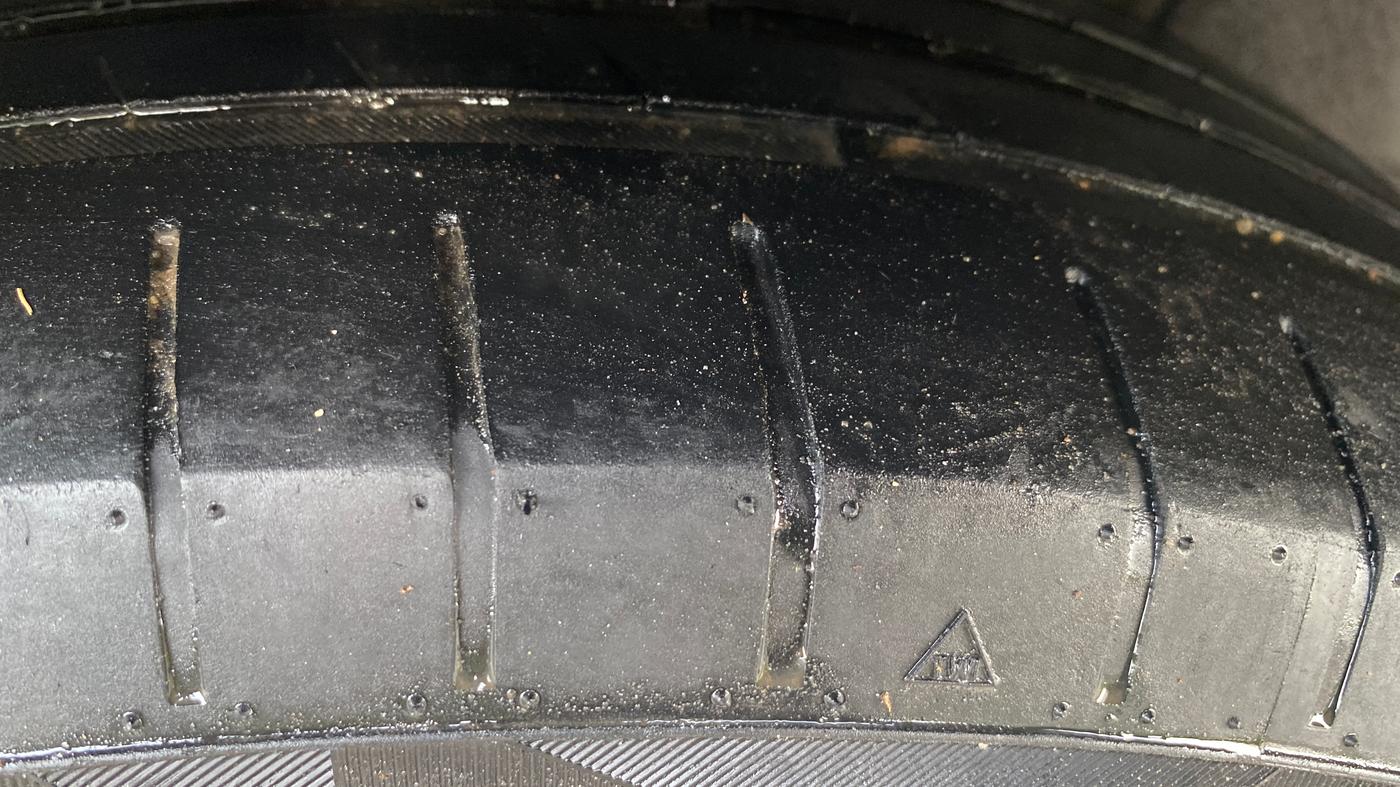 2013 Hyundai i20 SPORTZ 1.2, Petrol, Manual, 1,14,376 km, Right Rear Tyre Tread