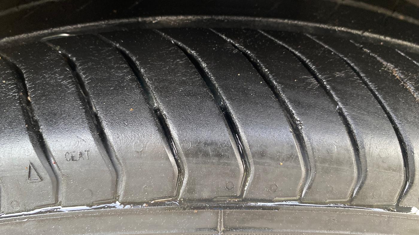 2013 Hyundai i20 SPORTZ 1.2, Petrol, Manual, 1,14,376 km, Right Front Tyre Tread