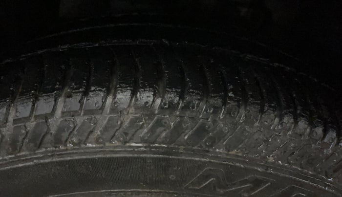 2019 Ford Ecosport TITANIUM 1.5L PETROL, Petrol, Manual, 30,948 km, Left Front Tyre Tread