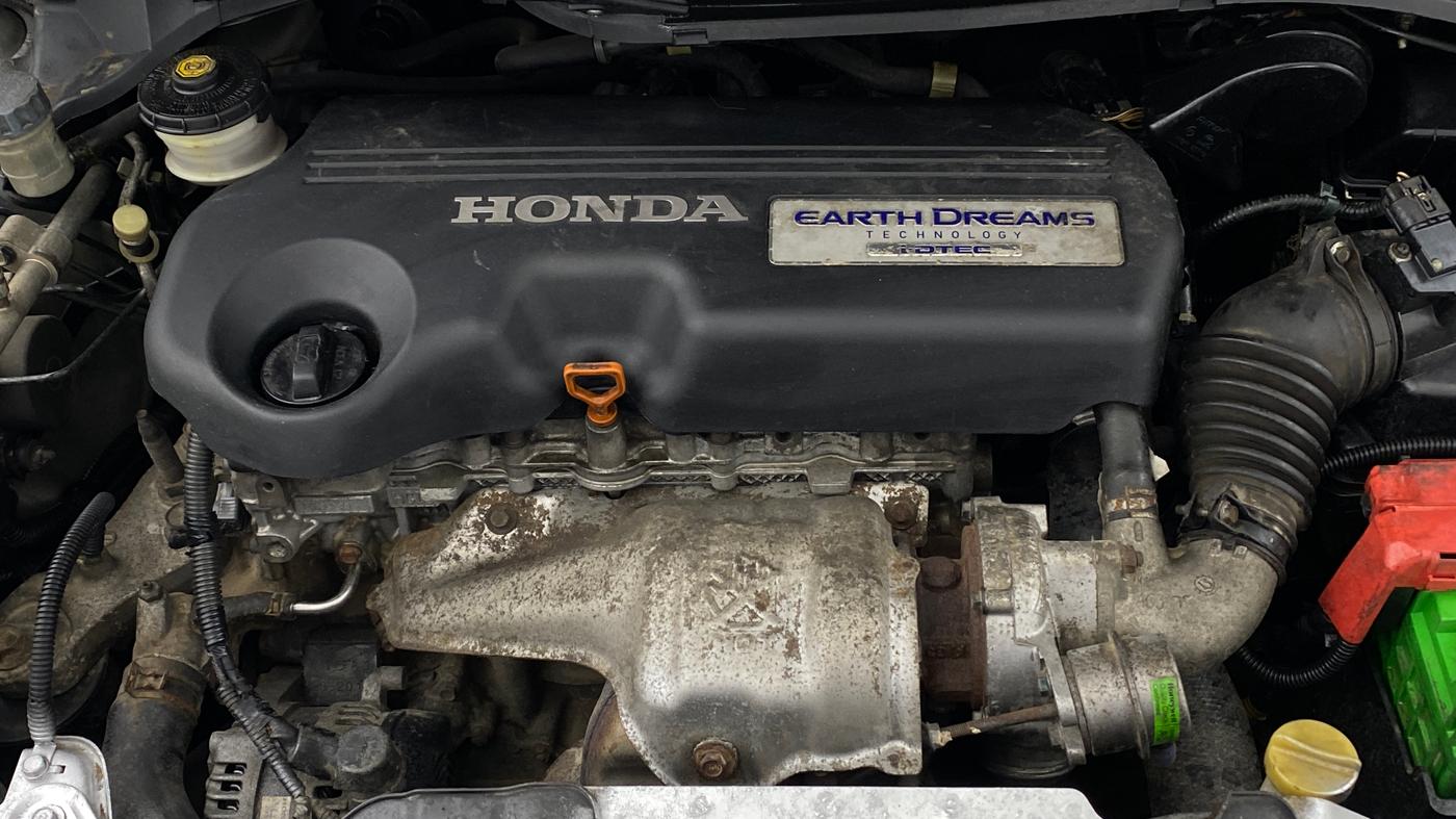 2014 Honda Amaze 1.5L I-DTEC SX, Diesel, Manual, 1,09,135 km, Engine View