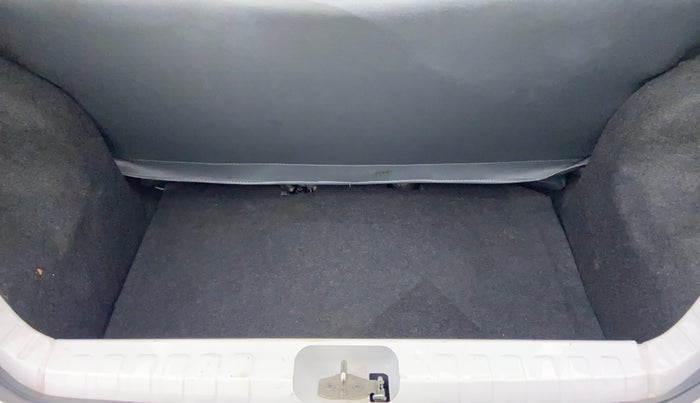 2017 Datsun Redi Go T (O), Petrol, Manual, 24,452 km, Boot Inside