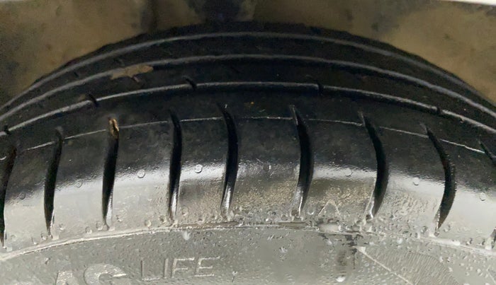 2017 Maruti Alto K10 VXI, Petrol, Manual, 47,967 km, Right Front Tyre Tread
