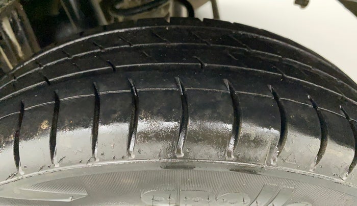 2017 Maruti Alto K10 VXI, Petrol, Manual, 47,967 km, Left Rear Tyre Tread