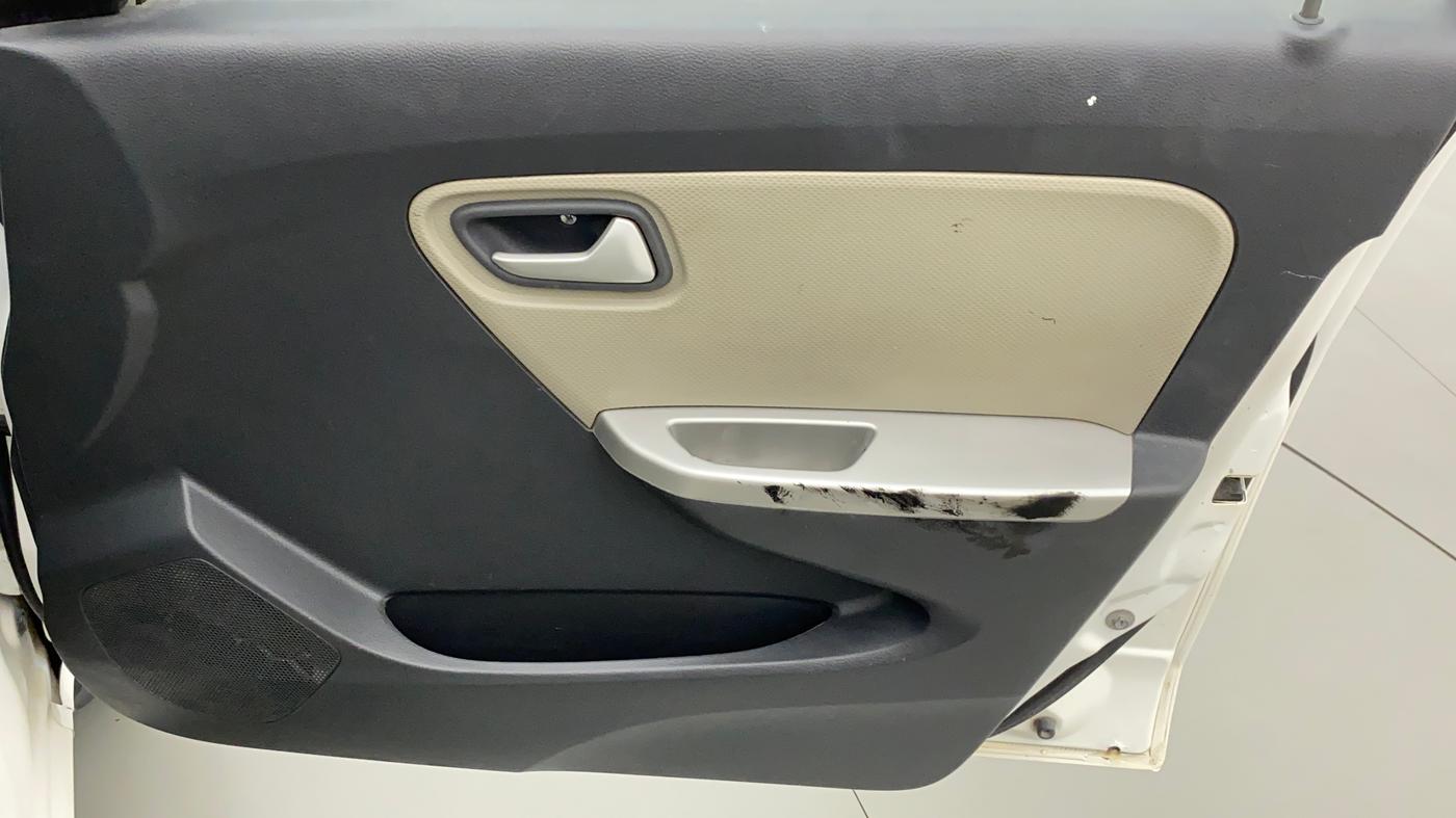 2017 Maruti Alto K10 VXI, Petrol, Manual, 47,967 km, Driver Side Door Panels Control