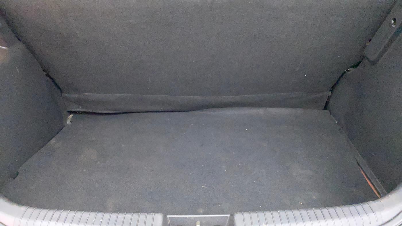 2013 Hyundai i20 MAGNA (O) 1.2, Petrol, Manual, 44,251 km, Boot Inside