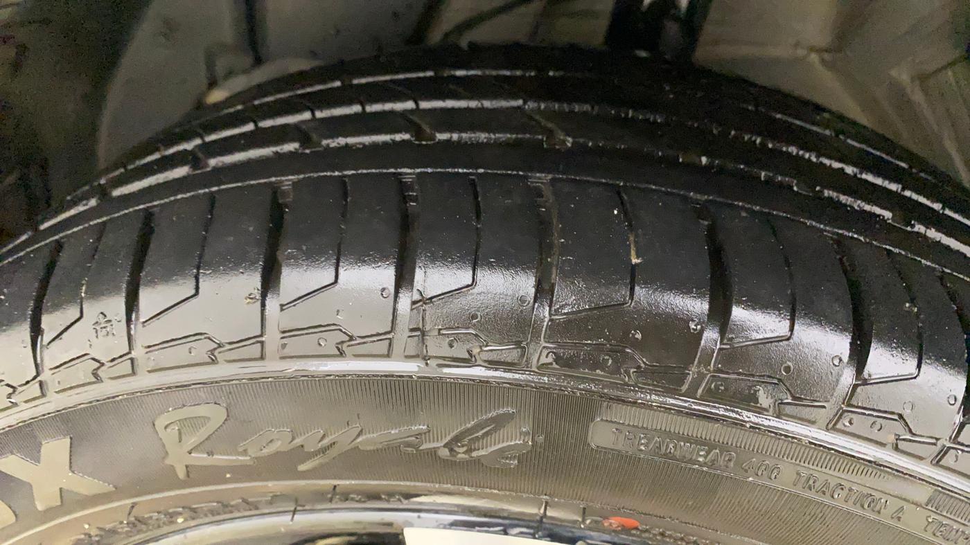 2019 MG HECTOR SHARP HYBRID 1.5 PETROL, Petrol, Manual, 37,910 km, Left Front Tyre Tread