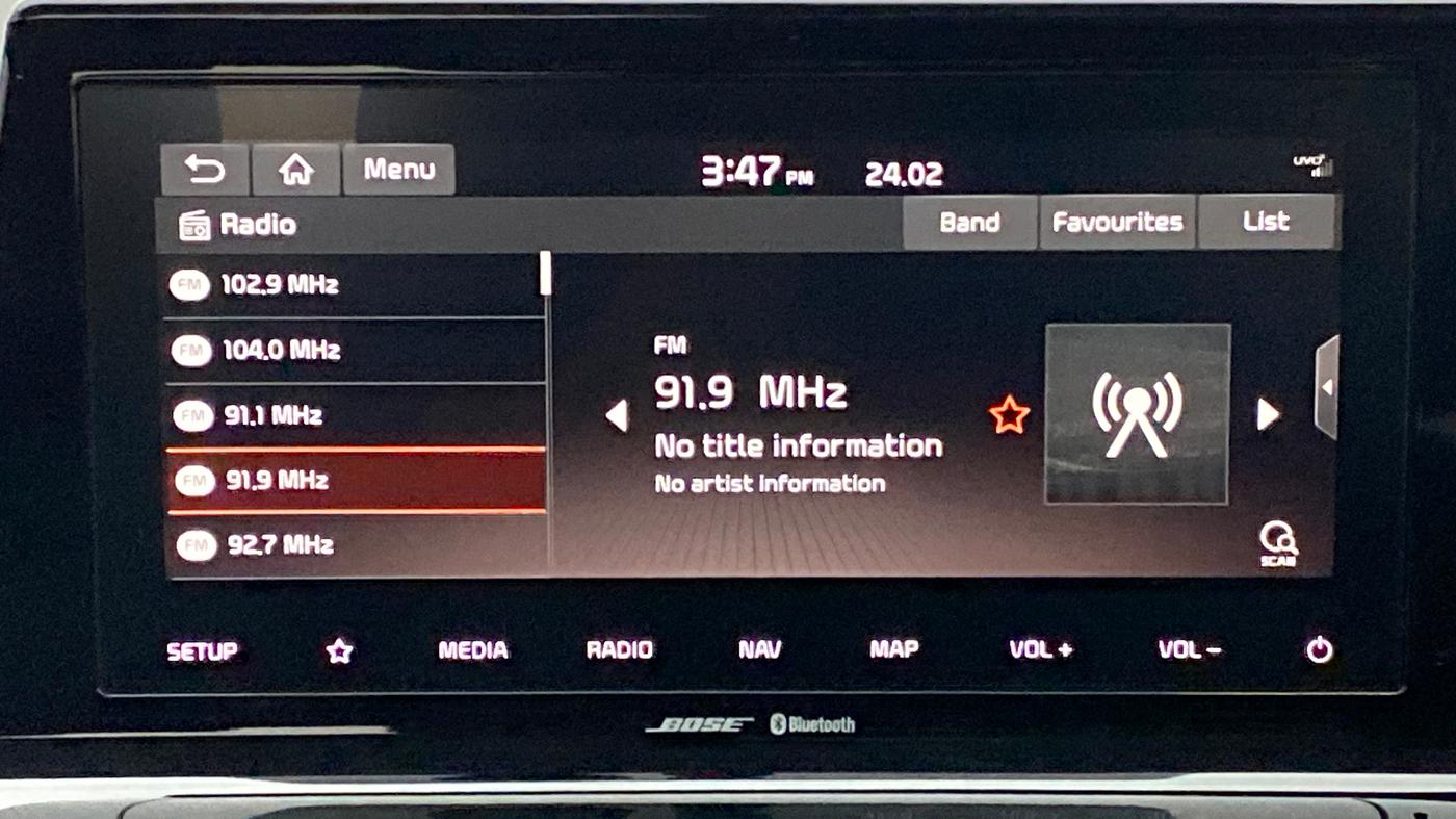 2022 KIA SELTOS GTX PLUS 1.4G DCT DUAL TONE, Petrol, Automatic, 1,200 km, Infotainment System
